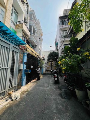 Nhà hẻm nội bộ Út Tịch — ảnh 1