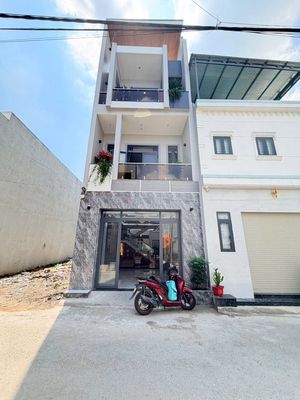 CHỦ GỬI BÁN NHÀ 1 TRỆT 2 LẦU ( hoá an cũ). Diện tích : 5x16=80M2 — ảnh 1