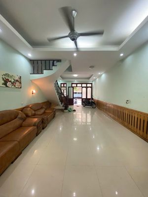 Cả Nhà 65m 4 tầng ô tô 20tr/th — ảnh 1