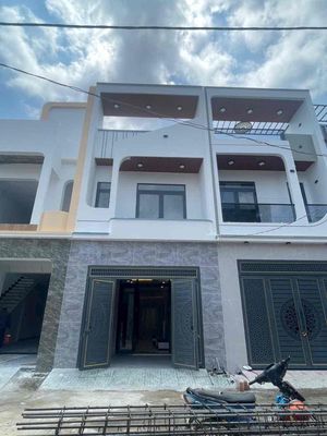 Nhà đẹp phường biên hòa – giá 3 tỷ 550tr– sổ hoàn công – vào ở ngay — ảnh 1