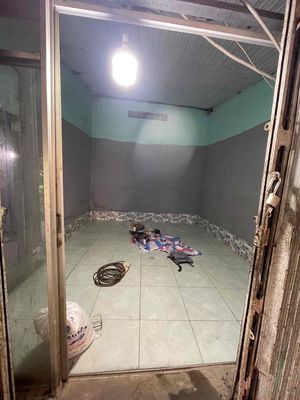 Nhà nguyên căn nhỏ ngay nhà thi đấu trường đại học Nông Lâm — ảnh 1