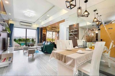Cho thuê chung chư vinhomes 2 phòng ngủ full nội thất view thành phố — ảnh 1