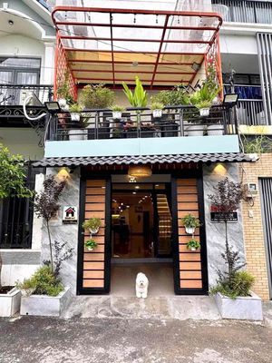Cho thuê nhà hẻm xe hơi đình phong phú — ảnh 1
