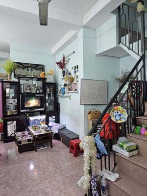 100tr/m2 mua 1 dc 2 căn! Bán nhà 3 tầng HXH Hoàng Hoa Thám, P7. — ảnh 1