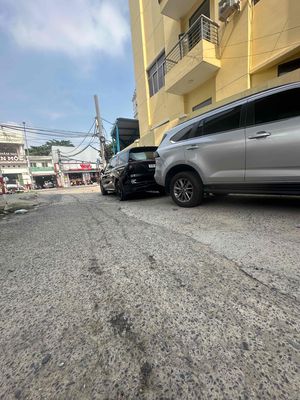 Chỉ 100m sát bên landmak 81 hxh đậu ngày đêm nhà nát 6om xây hầm 3tầng — ảnh 1