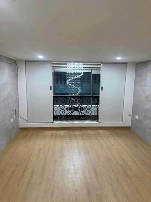 Cho thuê nhà mặt ngõ Văn Cao, Ba Đình, 40m2 x 4.5 tầng — ảnh 1